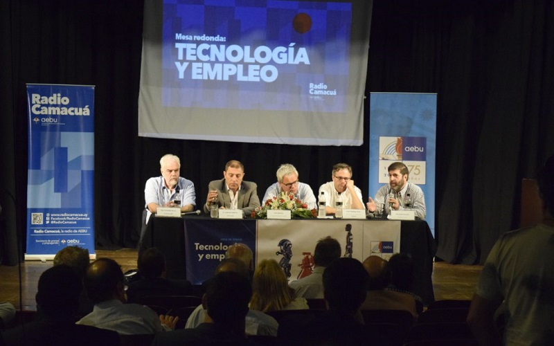 Primera mesa sobre Tecnología y empleo