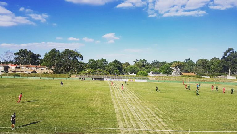 La historia del equipo amateur que resucitó un estadio de Primera