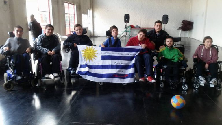 La movida de la selección de powerchair y la ficha de Rodrigo Santos en Cuerpo y Alma