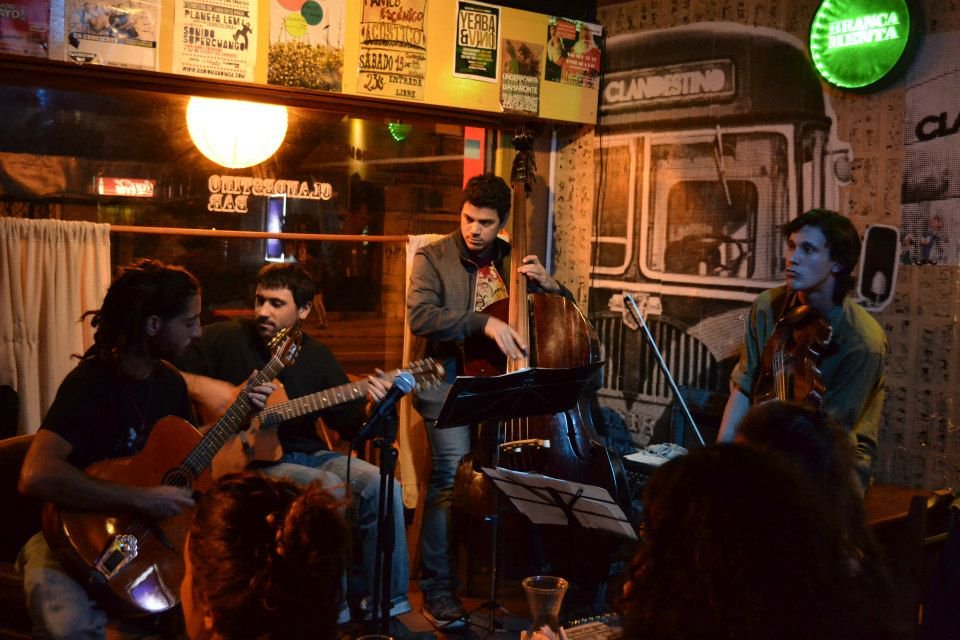 Cuarteto de cuerdas y jazz gitano: Entrevista a La Manush