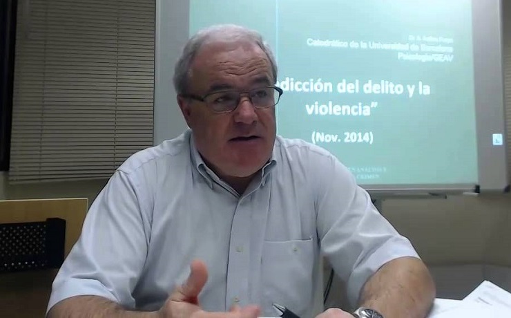 Experto español diserta sobre prevención de la violencia sexual