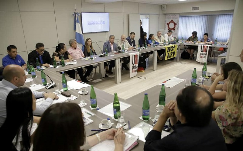 AEBU en defensa de las bancas públicas de la región