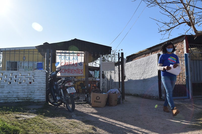 AEBU entregó donaciones a través de la Coordinadora Durazno Solidario