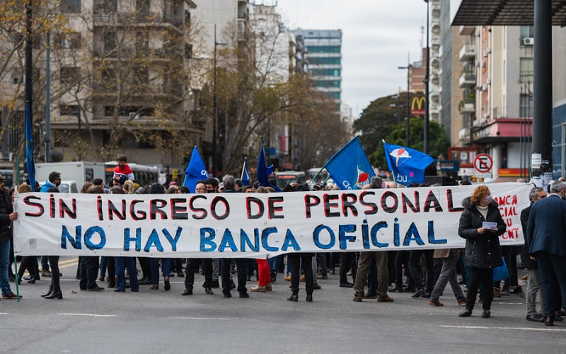 Banca Oficial cerró semana de movilizaciones con paro y acto en Montevideo