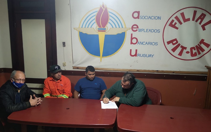 AEBU colaboró con donación para viviendas dañadas por turbonada en Paso de los Toros