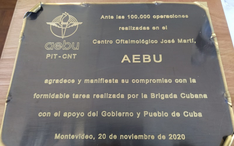 Celebración y homenaje por las 100.000 operaciones del Hospital de Ojos