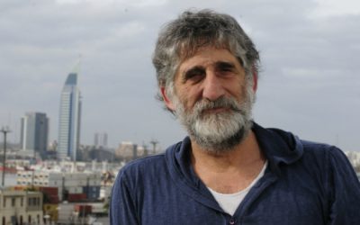 Claudio Invernizzi presenta «El pasado es un montón de cosas inconclusas» en AEBU Cultura