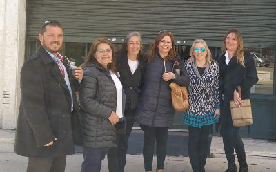 AEBU celebró con emoción el reingreso al trabajo de una compañera de la bolsa