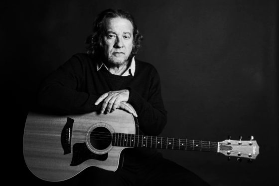Roy Berocay presenta su segundo disco «Contra toda lluvia»
