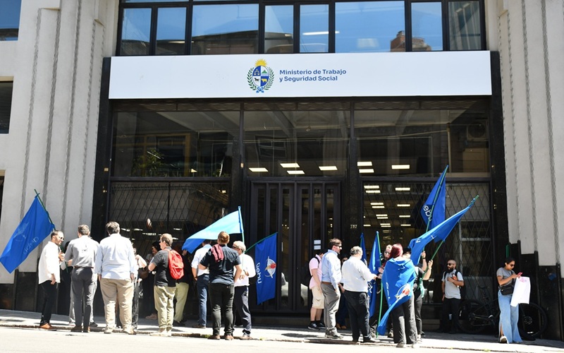 AEBU avanza en ámbito de rama de Banca Oficial, aunque la negociación sigue «muy dura»